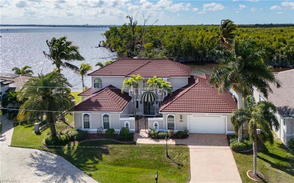 2374 Coral Point Dr, Cape Coral, photo 50