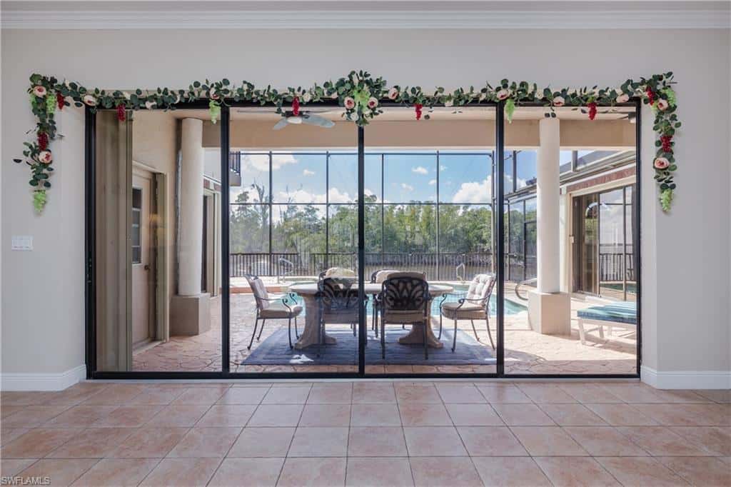 2374 Coral Point Dr, Cape Coral, photo 4