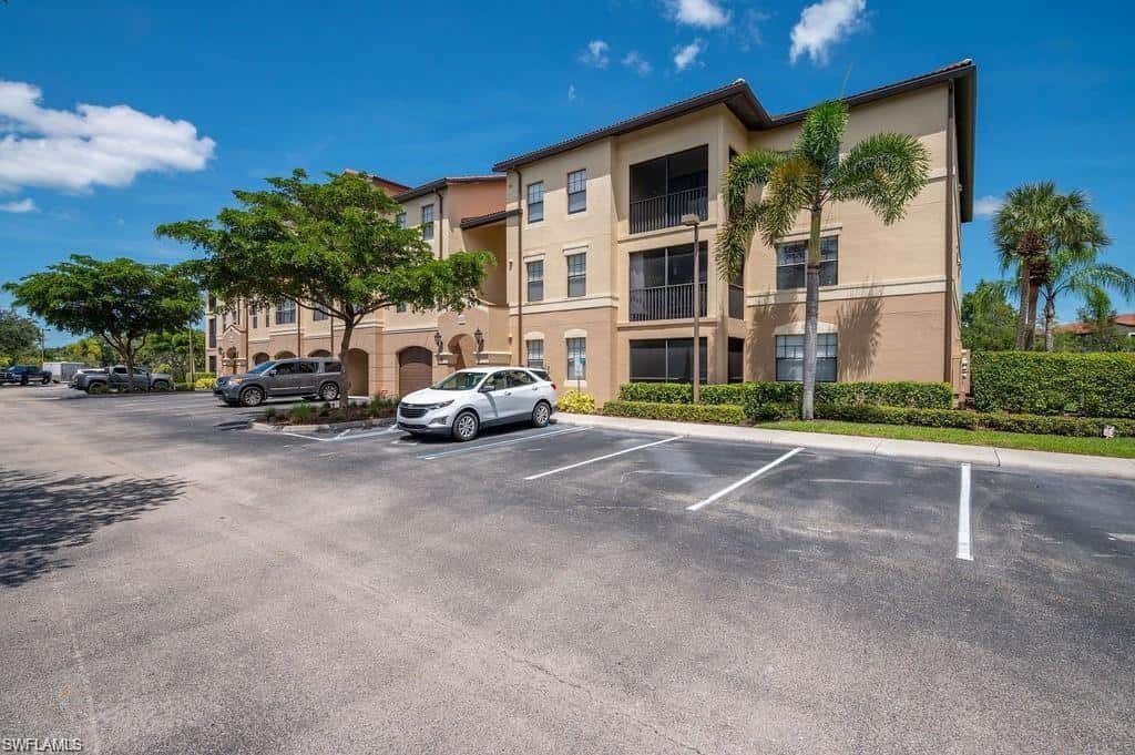 13000 Positano Cir #305, Naples, photo 7