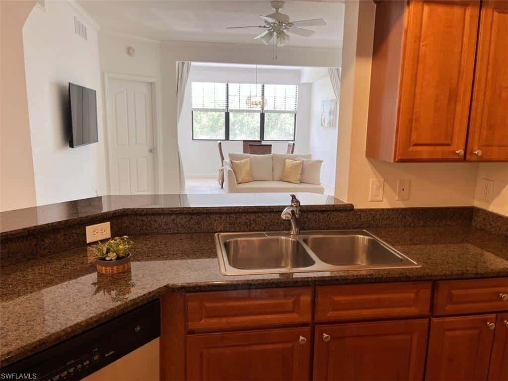 13000 Positano Cir #305, Naples, photo 9