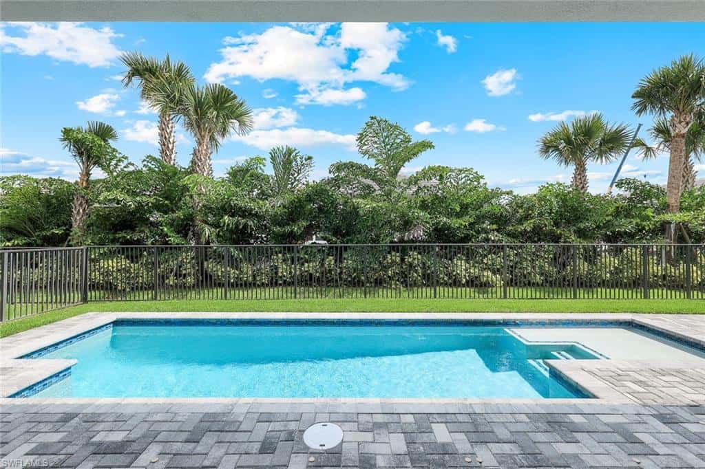 2741 Durham Cir, Naples, photo 7