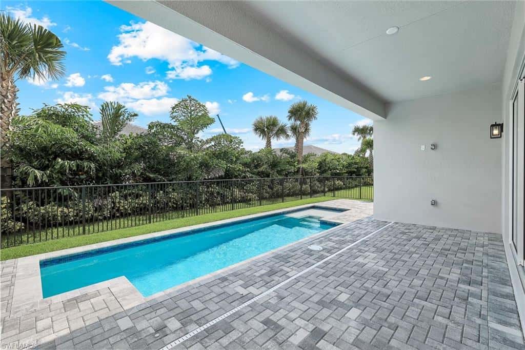 2741 Durham Cir, Naples, photo 24