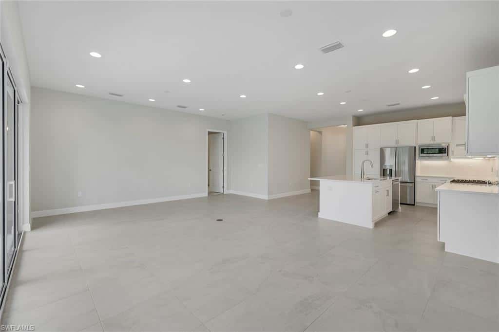 2741 Durham Cir, Naples, photo 11
