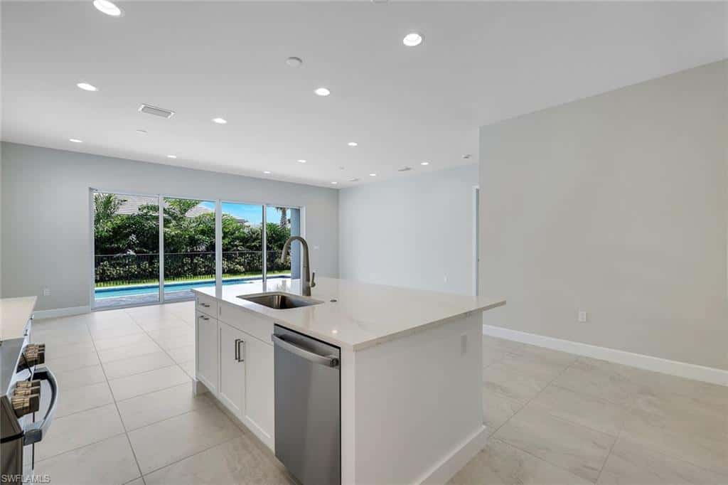 2741 Durham Cir, Naples, photo 4