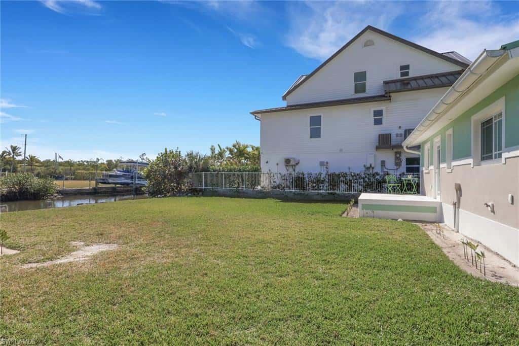 1278 Rainbow Ct, Naples, photo 32
