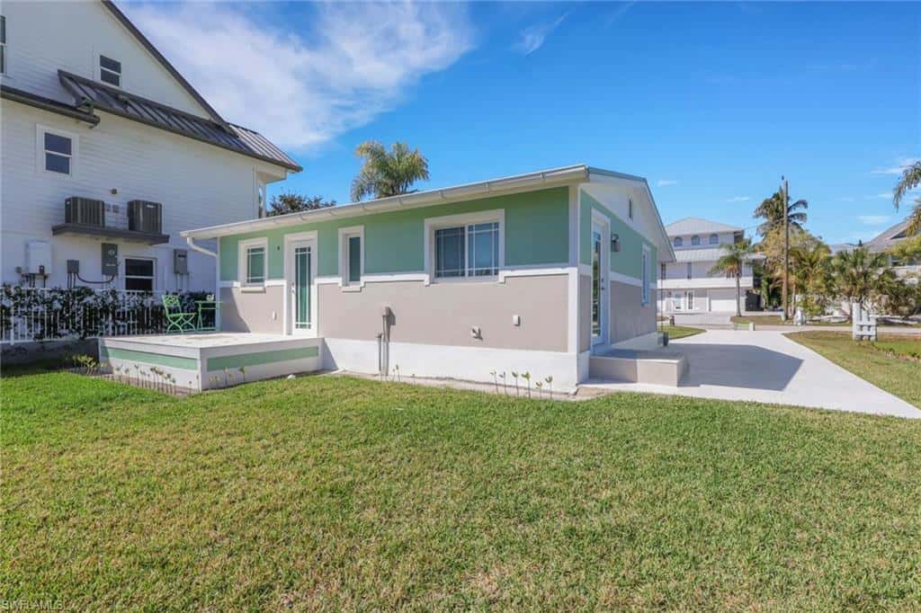 1278 Rainbow Ct, Naples, photo 33