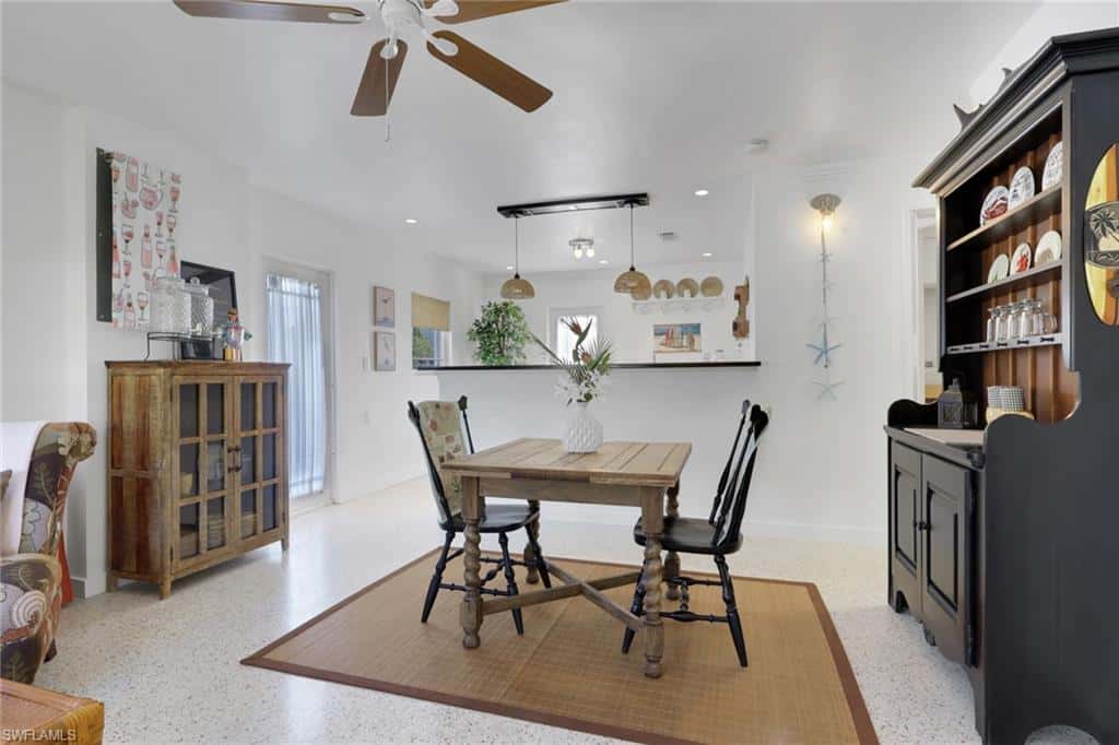 1290 Venetian Way, Naples, photo 12