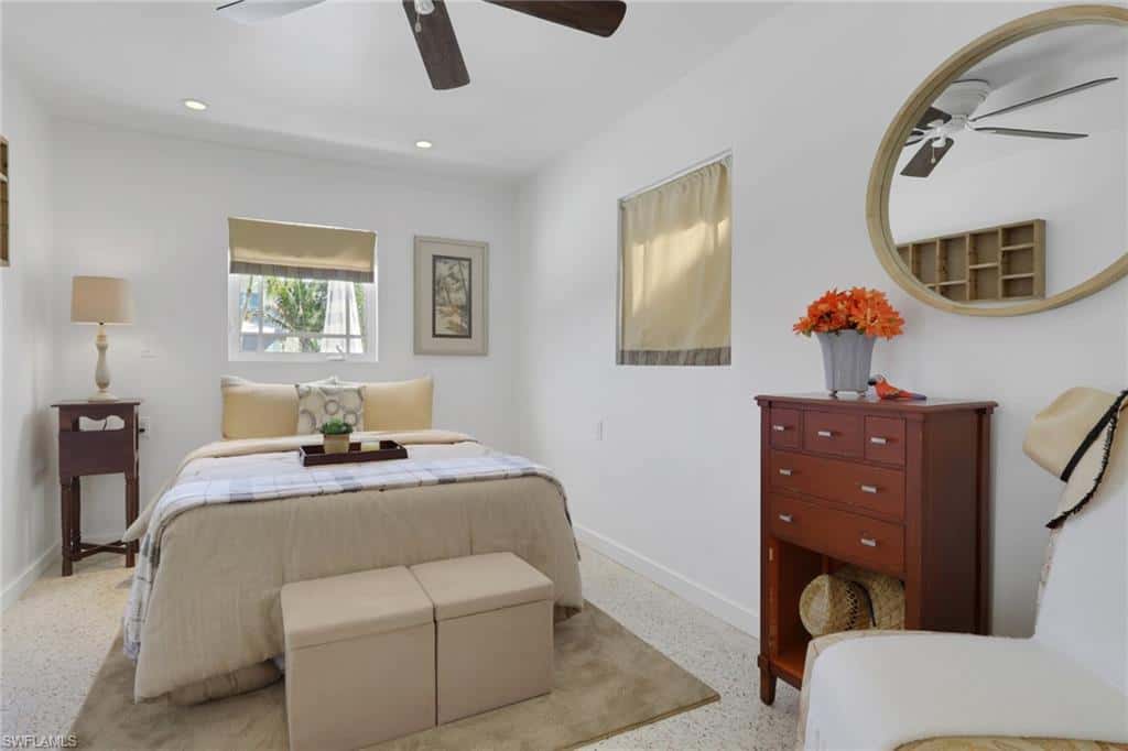 1290 Venetian Way, Naples, photo 20