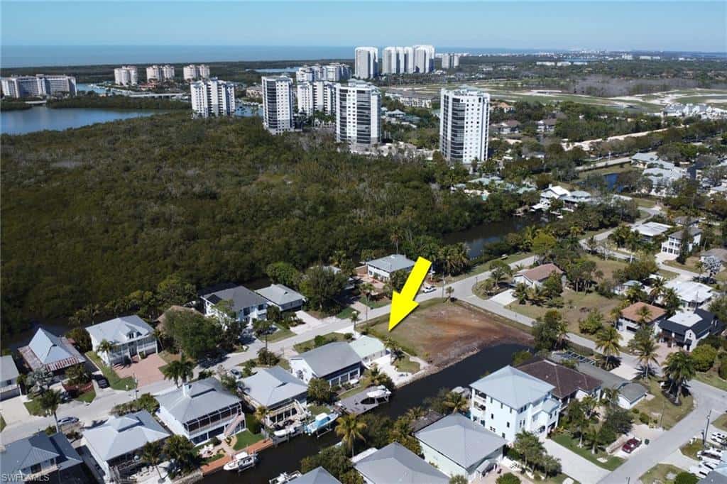 1290 Venetian Way, Naples, photo 45