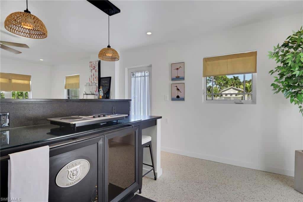 1290 Venetian Way, Naples, photo 18