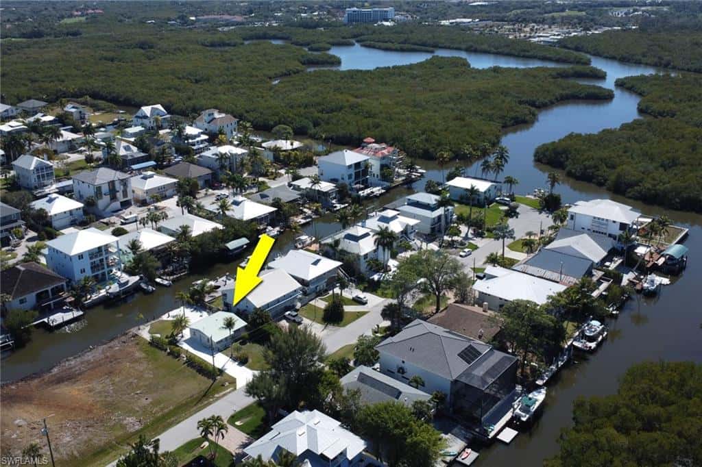 1290 Venetian Way, Naples, photo 50