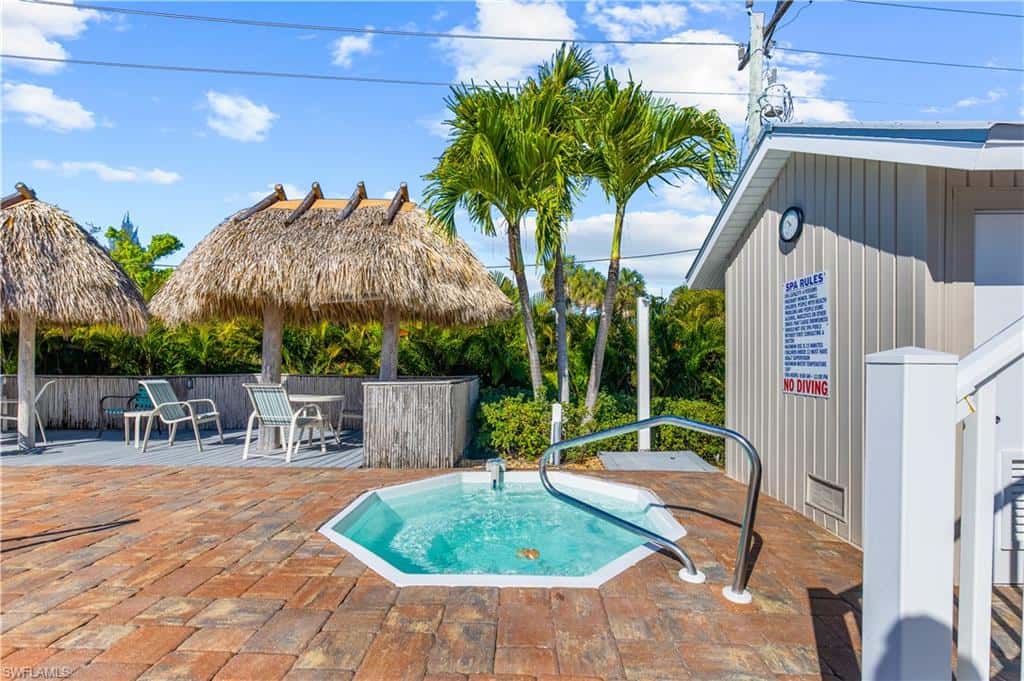 345 Mango St #406, Fort Myers Beach, photo 17