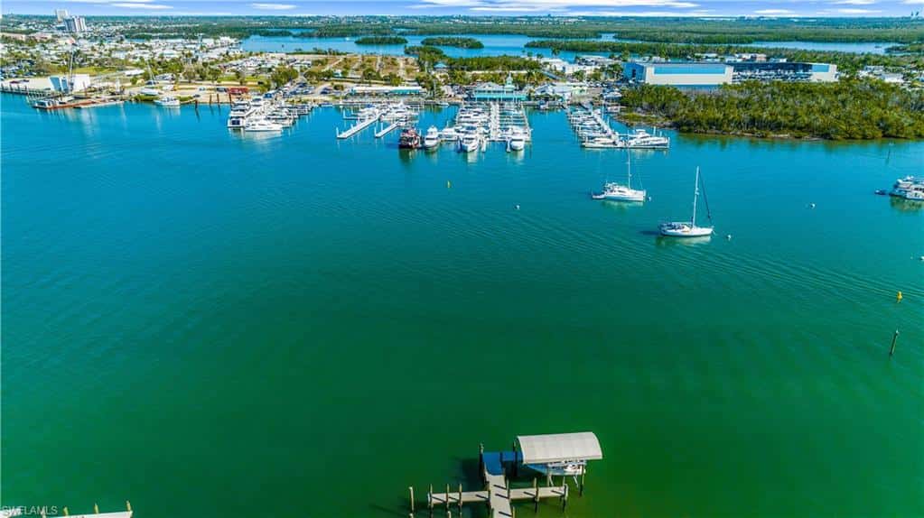 345 Mango St #406, Fort Myers Beach, photo 10