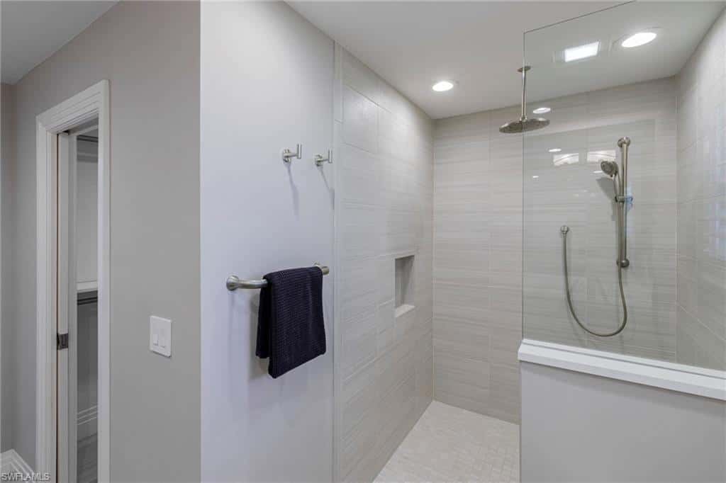 3720 Parkview Way, Naples, photo 15