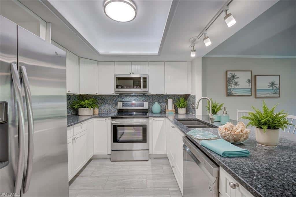 3300 Binnacle Dr #205, Naples, photo 7