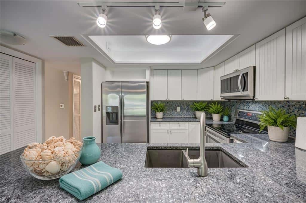 3300 Binnacle Dr #205, Naples, photo 8