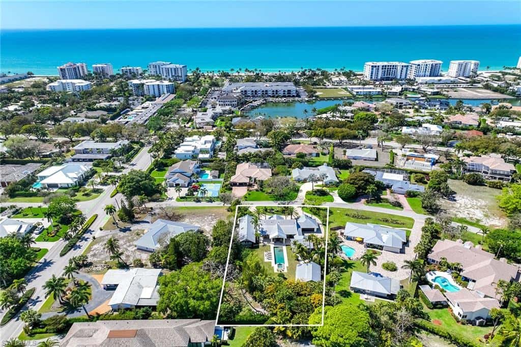 1438 Murex Dr, Naples, photo 48