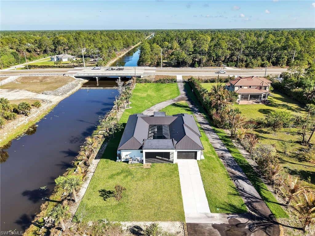 910 Golden Gate Blvd, Naples, photo 6