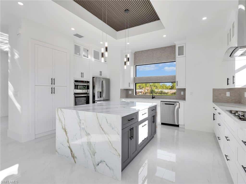 910 Golden Gate Blvd, Naples, photo 20