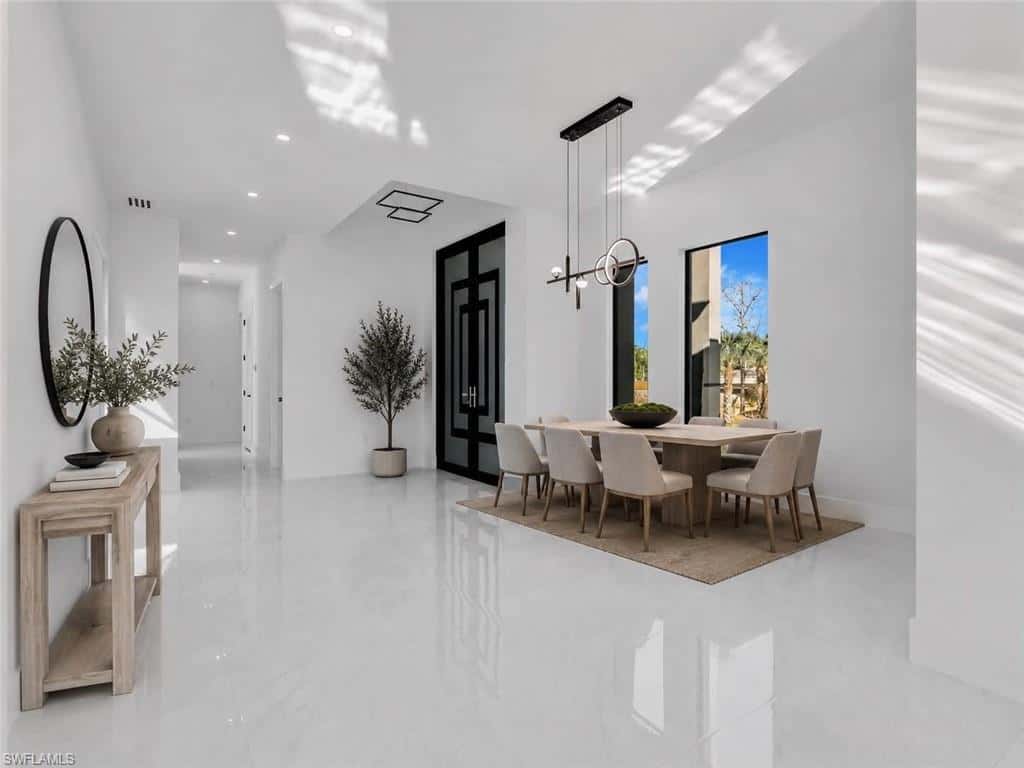 910 Golden Gate Blvd, Naples, photo 9