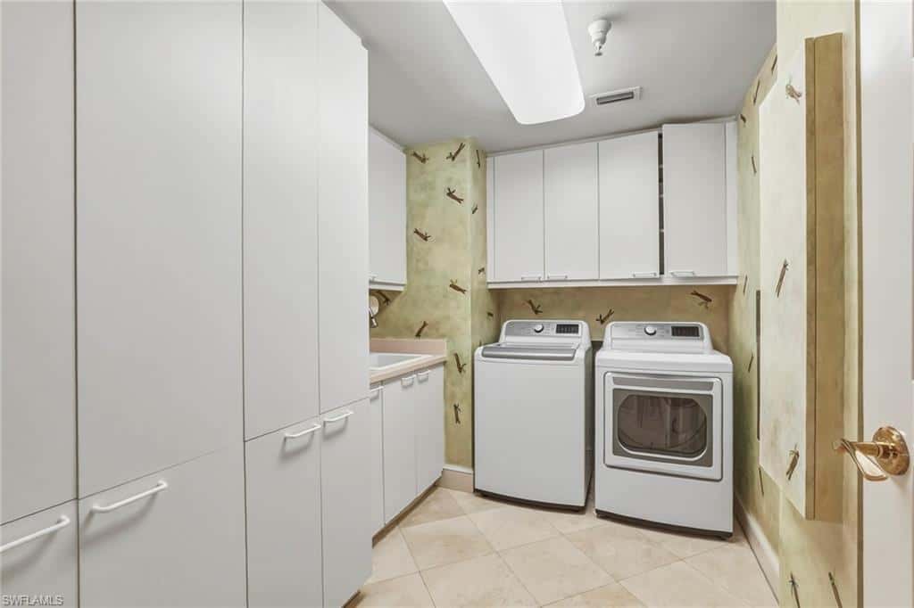 4201 Gulf Shore Blvd #702, Naples, photo 26