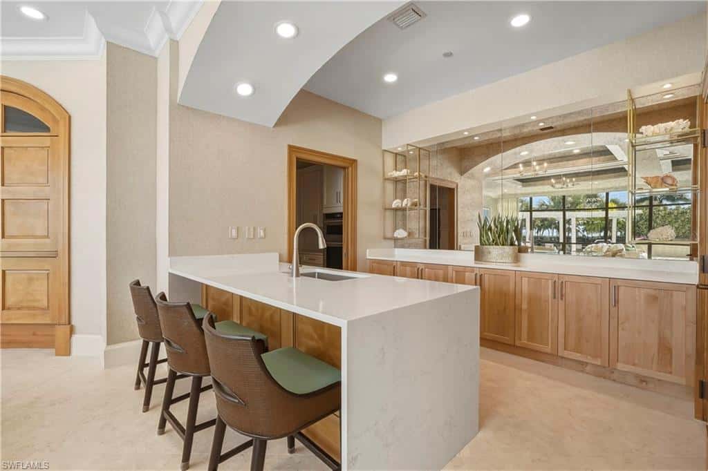 4201 Gulf Shore Blvd #702, Naples, photo 37