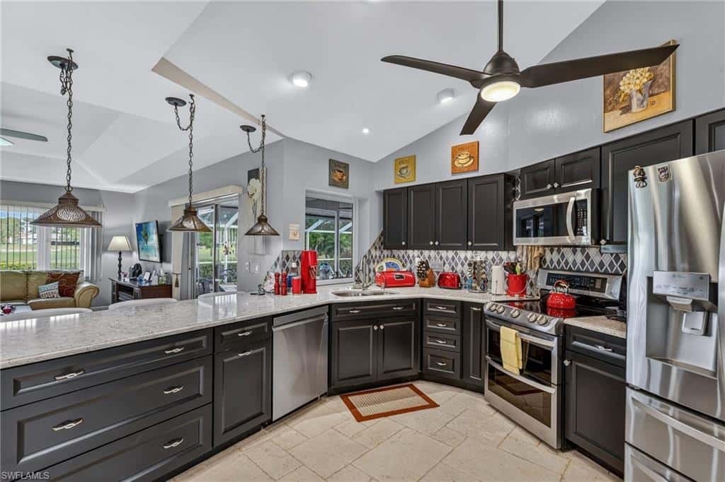 681 Saint Andrews Blvd, Naples, photo 5