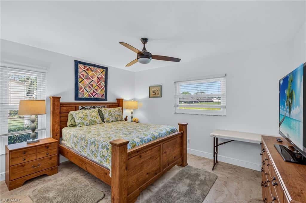 681 Saint Andrews Blvd, Naples, photo 10