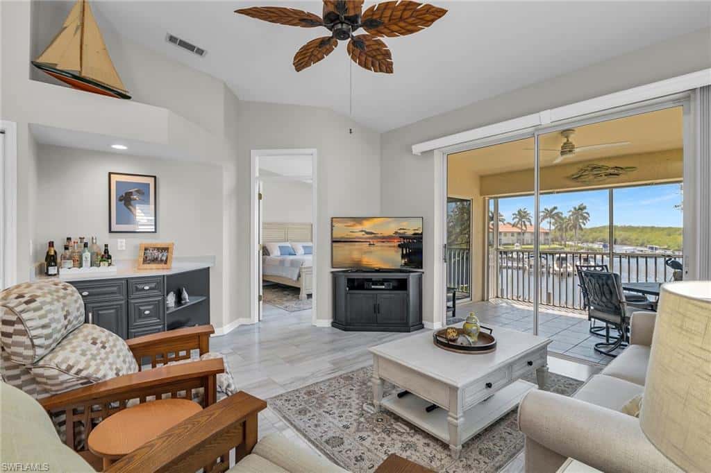 194 Newport Dr #908, Naples, photo 4