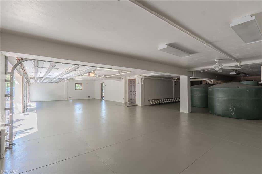 200 Golf Dr, Naples, photo 47