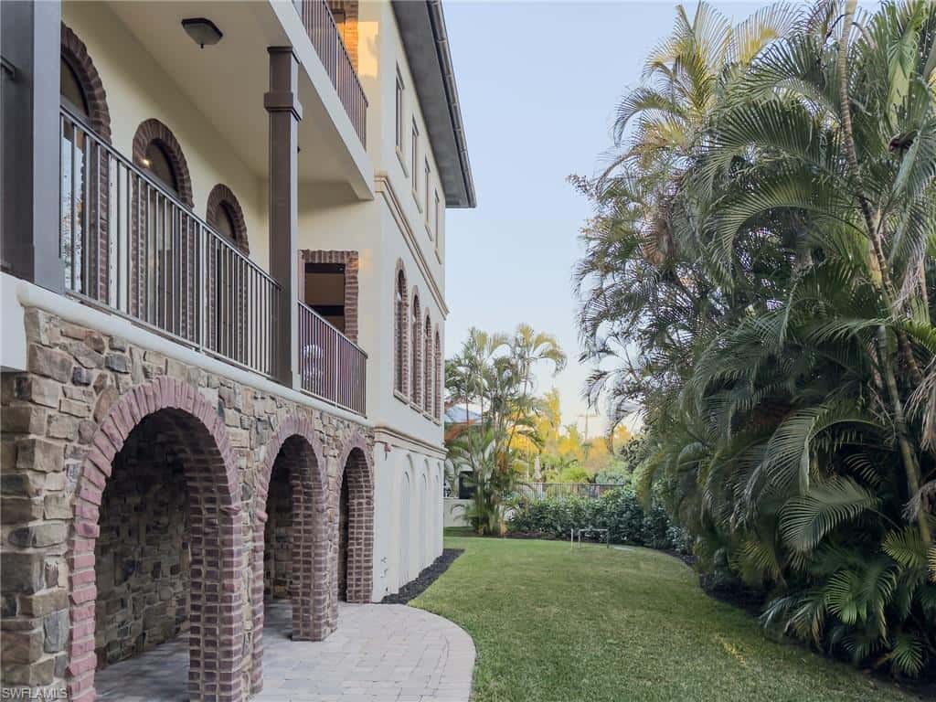 200 Golf Dr, Naples, photo 48
