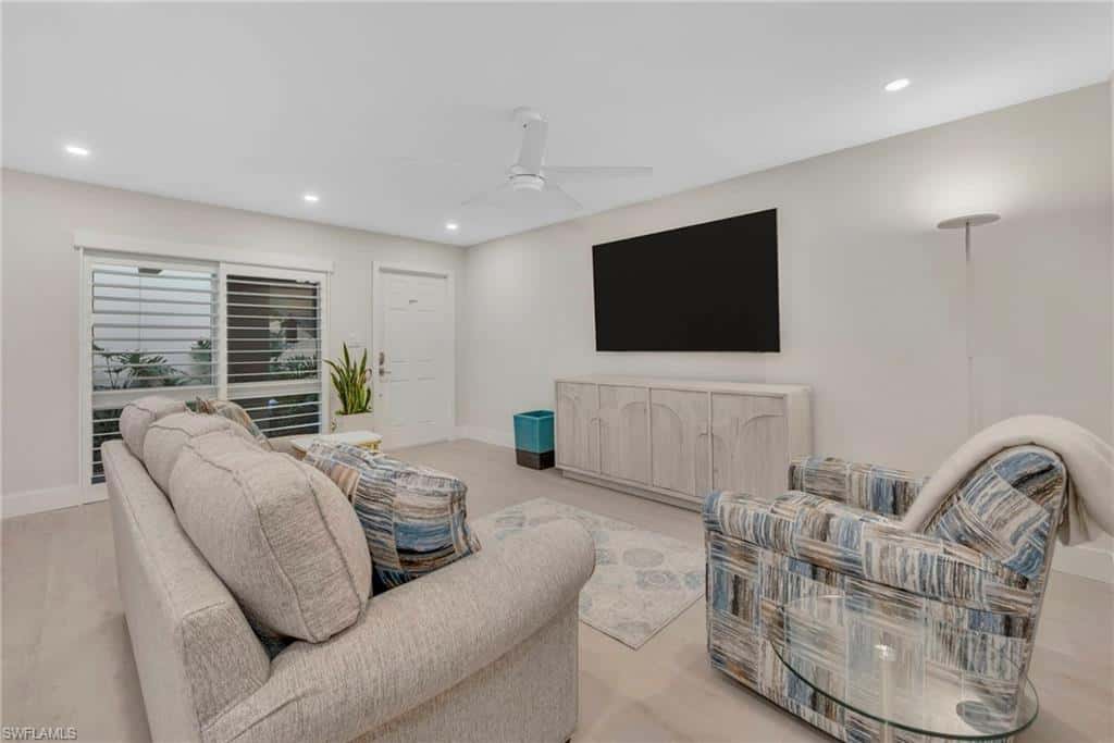 1950 Gulf Shore Blvd #110, Naples, photo 7