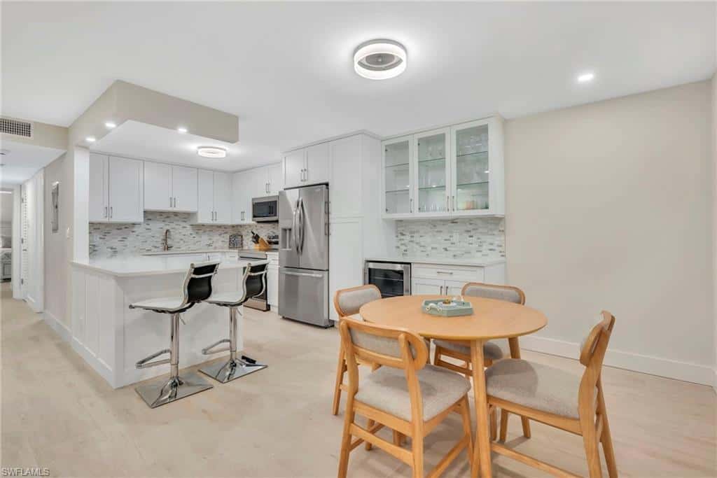 1950 Gulf Shore Blvd #110, Naples, photo 10