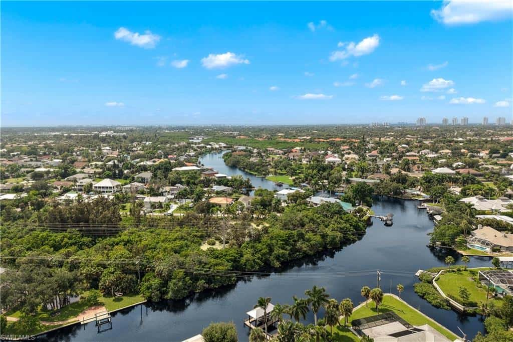 27255 Belle Rio Dr, Bonita Springs, photo 27