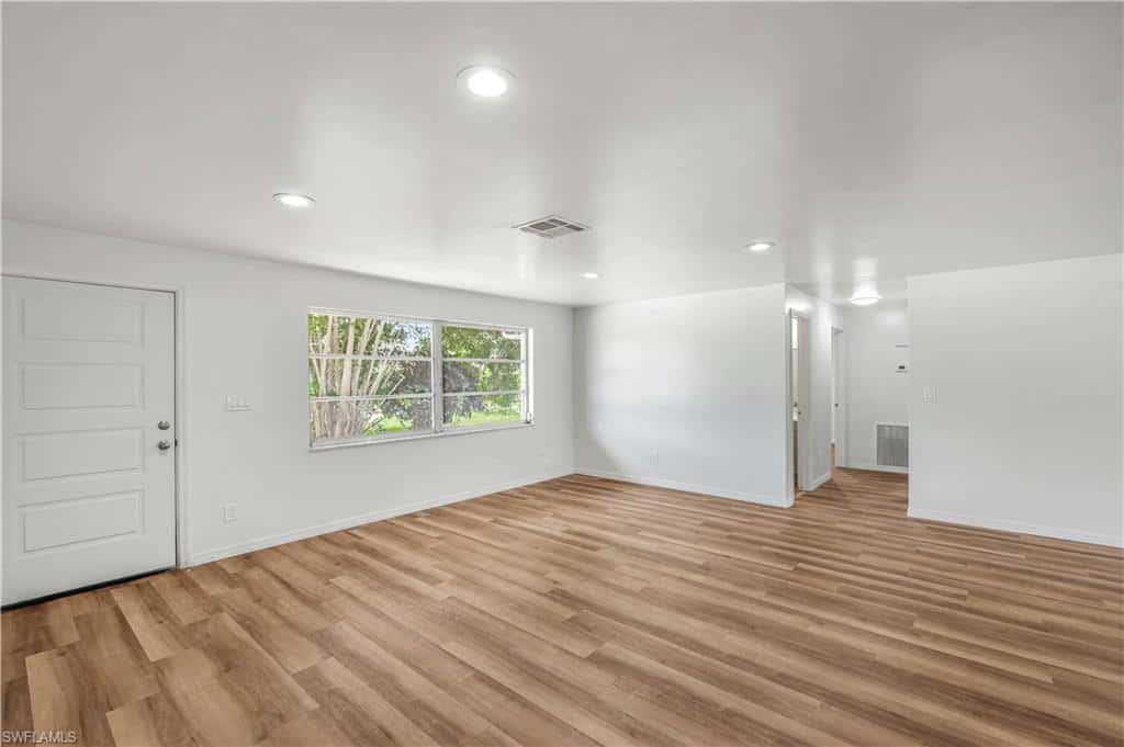 27255 Belle Rio Dr, Bonita Springs, photo 10