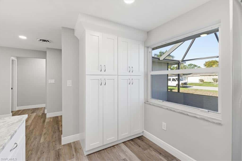 5051 Fairfield Dr, Fort Myers, photo 13
