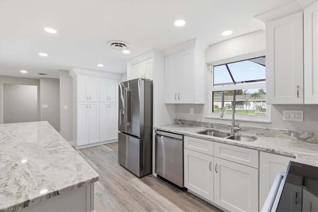 5051 Fairfield Dr, Fort Myers, photo 11