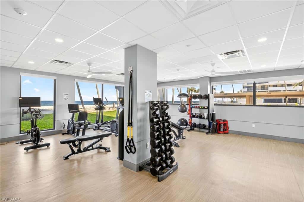 4001 Gulf Shore Blvd #ph8, Naples, photo 44