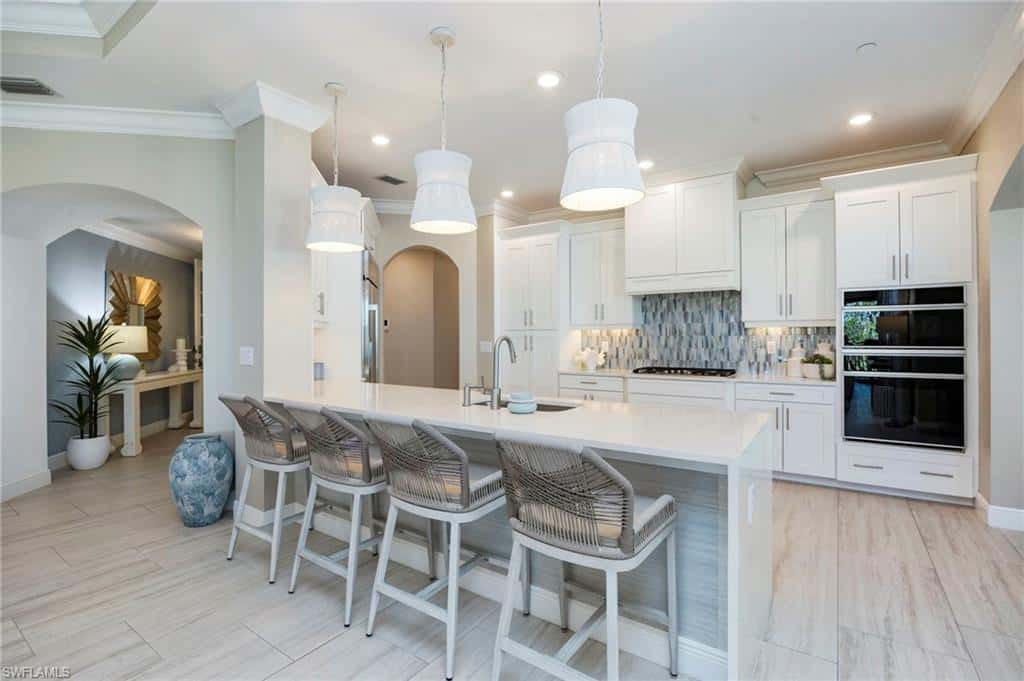 16351 Viansa Way #202, Naples, photo 4