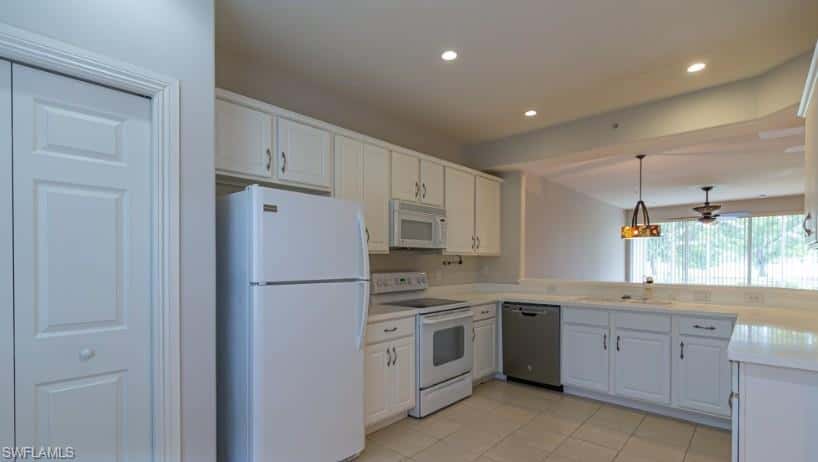 9113 Michael Cir #9, Naples, photo 8