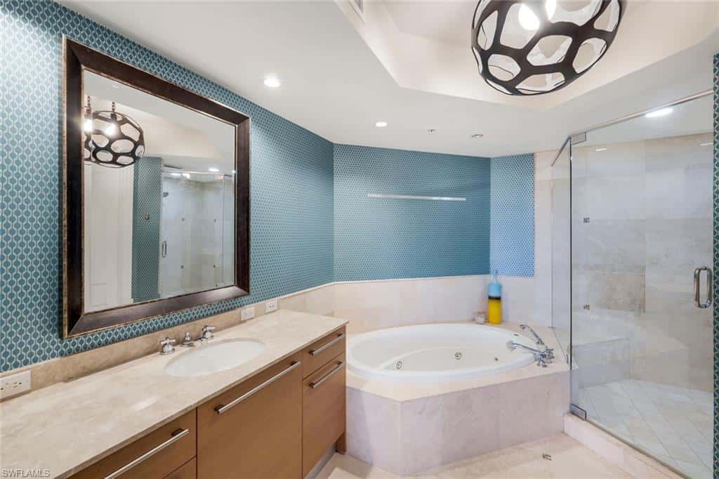 13675 Vanderbilt Dr #406, Naples, photo 23
