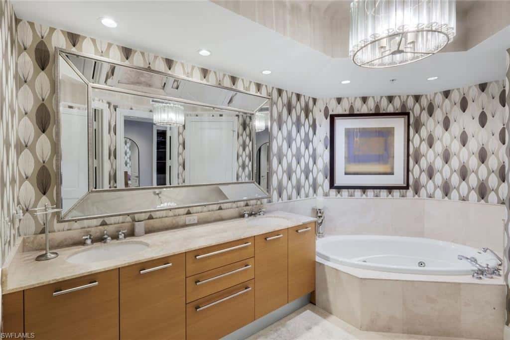 13675 Vanderbilt Dr #406, Naples, photo 47