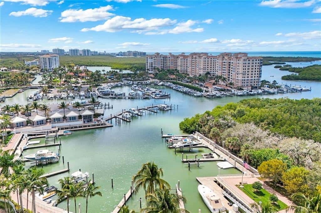 13675 Vanderbilt Dr #406, Naples, photo 16