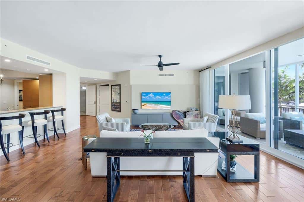 13675 Vanderbilt Dr #406, Naples, photo 12