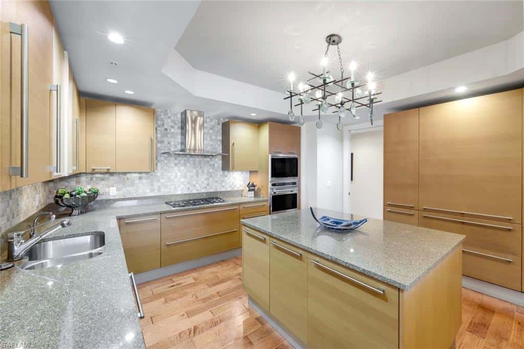 13675 Vanderbilt Dr #406, Naples, photo 48