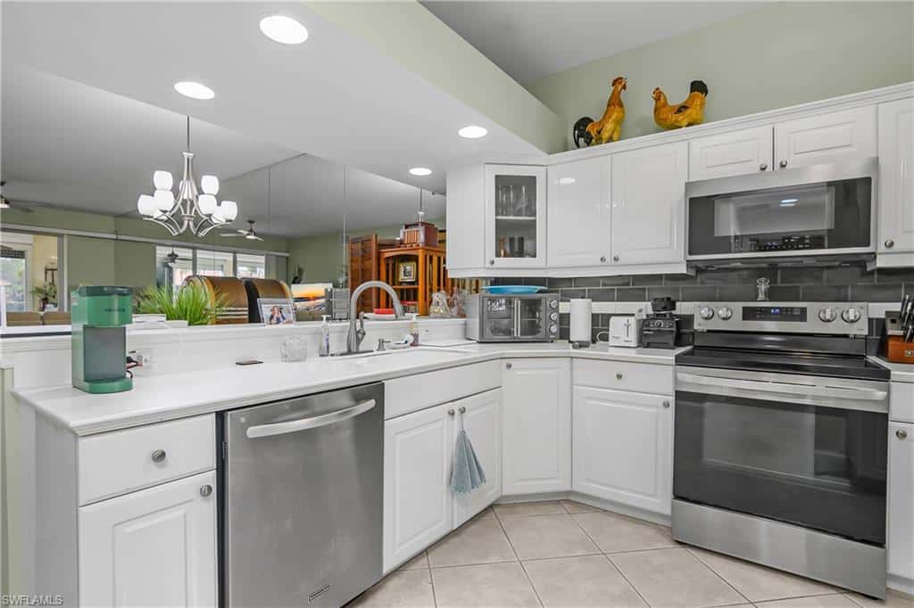 6630 Beach Resort Dr #701, Naples, photo 13