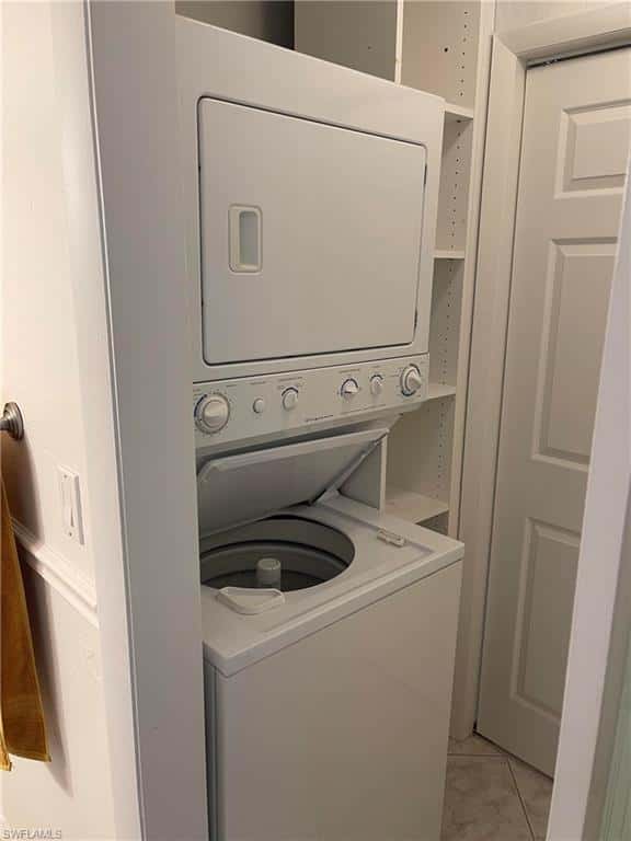 1095 Pine Isle Ln #1095, Naples, photo 7