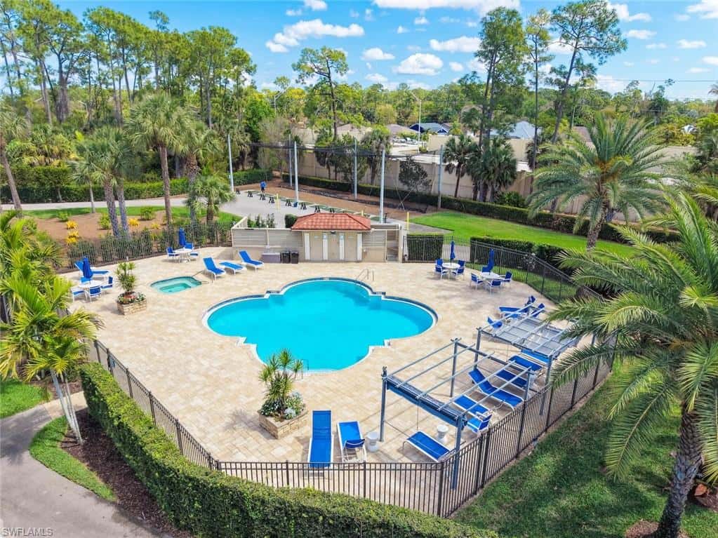5965 Bloomfield Cir #b104, Naples, photo 32