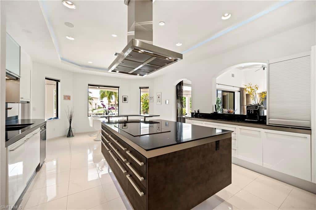 4944 Normandy Ct, Cape Coral, photo 10