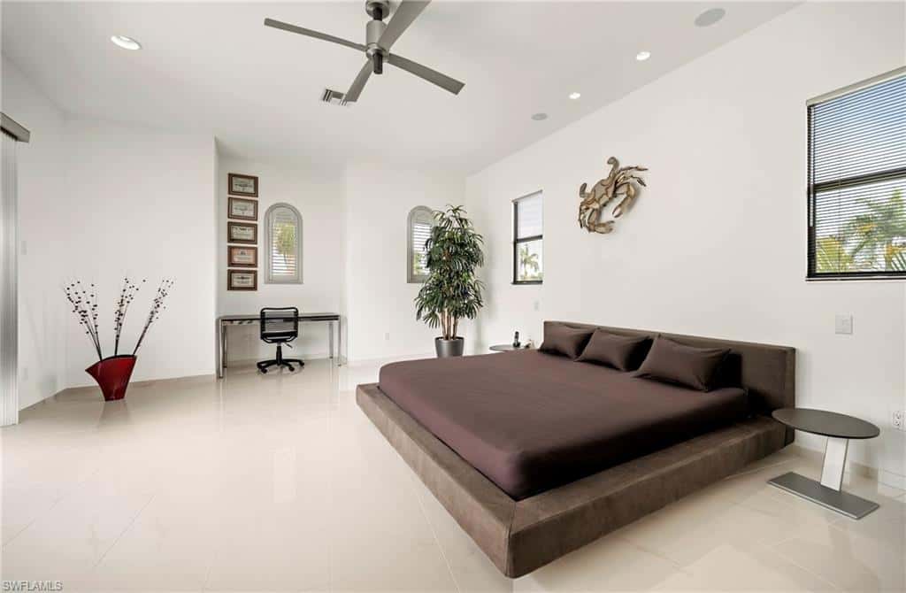 4944 Normandy Ct, Cape Coral, photo 25
